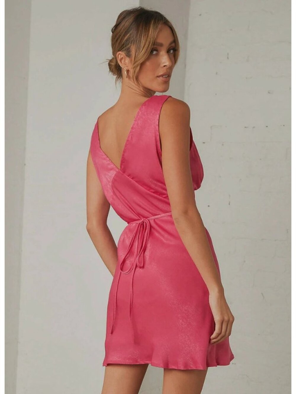 PEPPERMAYO Audrey Vintage Slip Dress NWT Satin Magenta Size US 2 Party - Picture 6 of 11